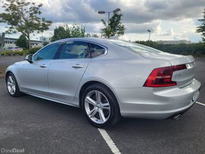 2021 VOLVO S90 D4 MOMENTUM AUTO - Image 2