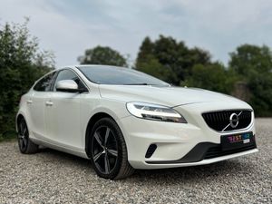 2019 Volvo V40 2.0 Diesel D3 150HP R-Design - Image 2