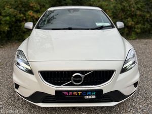 2019 Volvo V40 2.0 Diesel D3 150HP R-Design - Image 4