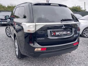 🔵 Mitsubishi Outlander 2.0 GX3H PHEV 160 BHP 4WD - Image 4