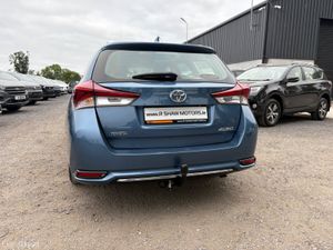 Toyota Auris - Image 3