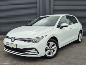 Volkswagen Golf LIFE 2.0 TDI 115HP 5DR - Image 3