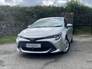 Toyota Corolla 1.8 Hybrid Luna Hatchback - Image 4
