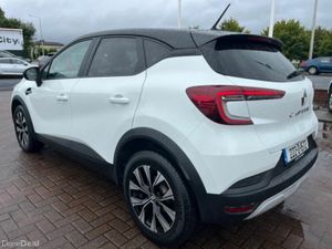 Renault Captur 1.0lt petrol 5DR - Image 3