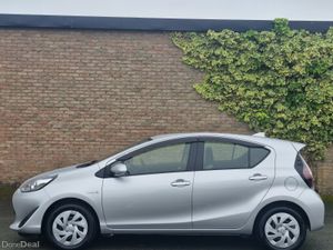 Toyota Aqua 1.5 HYBRID AUTOMATIC FINANCE AVAILABLE - Image 4