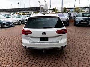 VOLKWAGEN PASSAT 2.0TDI 150BHP ALLTRACK EDITION - Image 4
