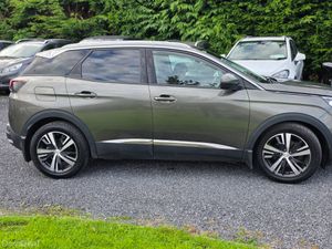 Peugeot 3008 1.2 T Allure Spec - Image 4