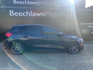 FORD FOCUS 1.5 TDCI 120 PS ST LINE AUTO 5DR - Image 2