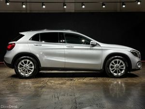 Mercedes-Benz GLA 1.6 AUTOMATIC - CRUISE CONTROL - - Image 3