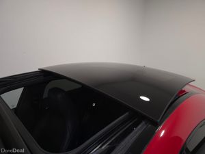 Mercedes CLA Premium Night Edition 4Matic - Image 4