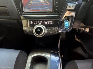 Toyota  Prius  plus 2016 Automatic 7 seater - Image 3