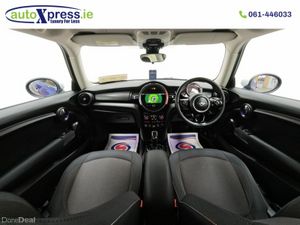 Mini Cooper 1.5 Automatic, Reversing camera - Image 2