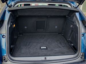 PEUGEOT 3008 ALLURE BLUEHDI S/S - Image 3