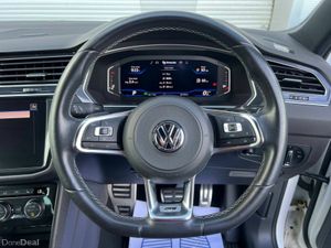Volkswagen Tiguan R-LINE 4MOTION 2.0 TDI AUTO // H - Image 4
