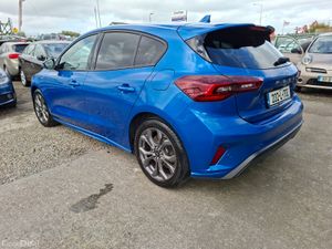 🦏 Ford Focus 2022 ST LINE (222 REG) 🦏 - Image 2