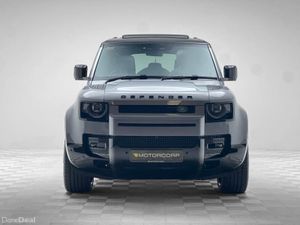 Land Rover Defender HSE X-DYNAMIC P400E - Image 2