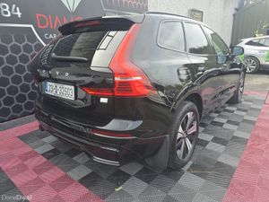 2023 VOLVO XC60 T6 PHEV PLUS DARK - Image 4