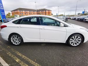 HYUNDAI I40 1.6CRDI COMFORT - Image 4