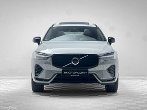Volvo XC60 PLUS T6 RECHARGE - Image 2