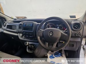 Renault Trafic TRAFIC LL30 ENERGY DCI 120 BUS - Image 2