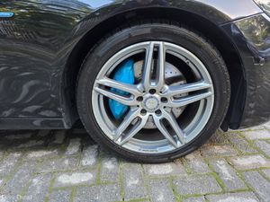 2017 MERCEDES E350 E AMG AUTO PHEV. - Image 4