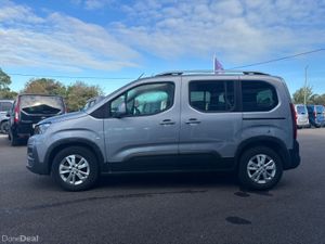 Wheelchair Car - Image 4