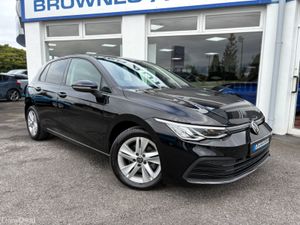 2023 Volkswagen Golf Life 1.0L - Image 3