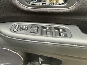 2016 Honda Vezel 1.5 Petrol Hybrid,56k Miles only - Image 3