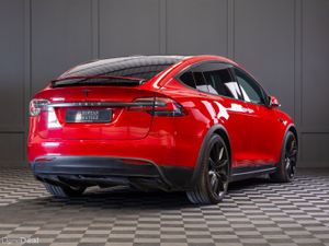 192 Tesla Model X 100d Long Range 7 Seater - Image 3