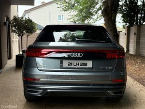 2021 Audi Q8 3.0TFSI e 55 S Line 4x4 - Image 2