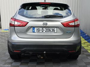 2015 Nissan Qashqai 1.5 DSL XE - Image 4