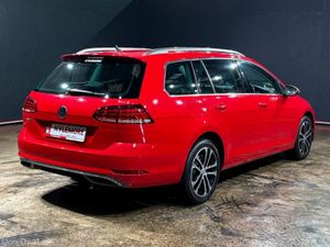 Volkswagen Golf 1.2 TSI AUTOMATIC ESTATE - REVERSE - Image 4