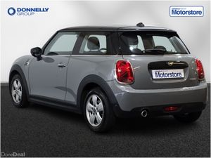 MINI HATCHBACK Cooper Classic - Image 2