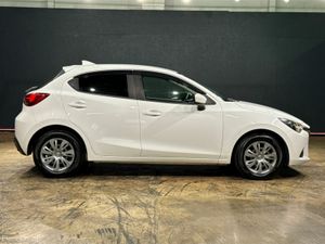 Mazda Demio 1.3 AUTOMATIC - REVERSE PARKING AID - - Image 3