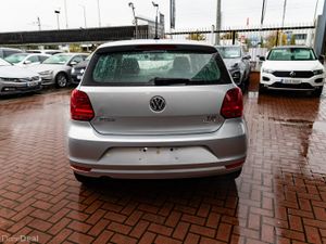 VOLKSWAGEN POLO 1.2 TSI COMFORTLINE AUTOMATIC - Image 4