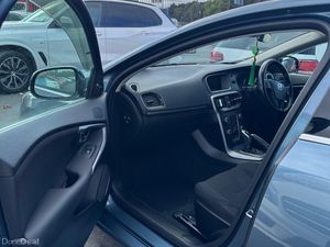 Volvo V40 2014 - Image 4