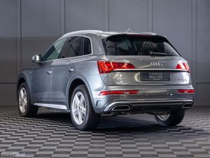 2024 Audi Q5 50 TFSIe S-Line Quattro - Image 4