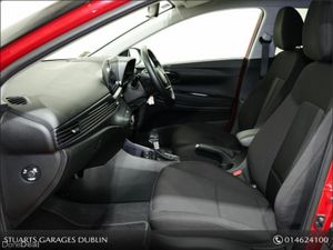 Hyundai i20 Deluxe Plus Automatic - Image 3
