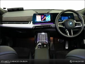 BMW iX2 IX2 M-SPORT eDRIVE20 M-SPORT PRO: ALPINE W - Image 4