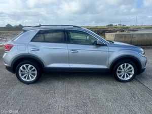 Volkswagen T-Roc Spec ED 2.0tdi M6F 116HP - Image 2