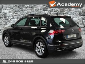 Volkswagen Tiguan Life 2.0tdi M6F 122HP 5 - Image 3