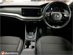 Skoda Octavia AMB 1.0tsi 110HP DSG 5 - Image 2