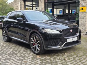 2019 JAGUAR F PACE 5.0 SVR S/C 550 BHP AUTO. - Image 4