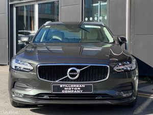 Volvo V90 2.0 D4 Momentum Plus Auto 190bhp - Image 2