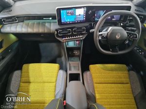Renault 5 Iconic 52KW 410km Range - Image 2