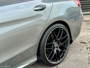 182 Mercedes-Benz C220 AMG PREMIUM FACELIFT - Image 4