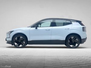Volvo EX30 PLUS PERFORMANCE AWD 69KWH 422HP - Image 4