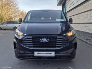 FORD TRANSIT CUSTOM KOMBI / 2025 / 9 SEATER / WAV! - Image 3