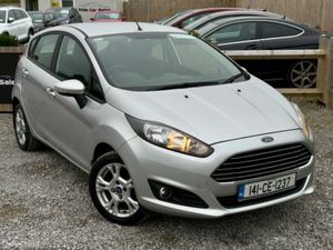 Ford Fiesta MCA Zetec 1.5 75PS M5 4DR - Image 2