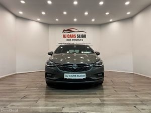 ✨ 2017 OPEL ASTRA SRI NAV 1.4i MANUAL ✨ High Spec - Image 3